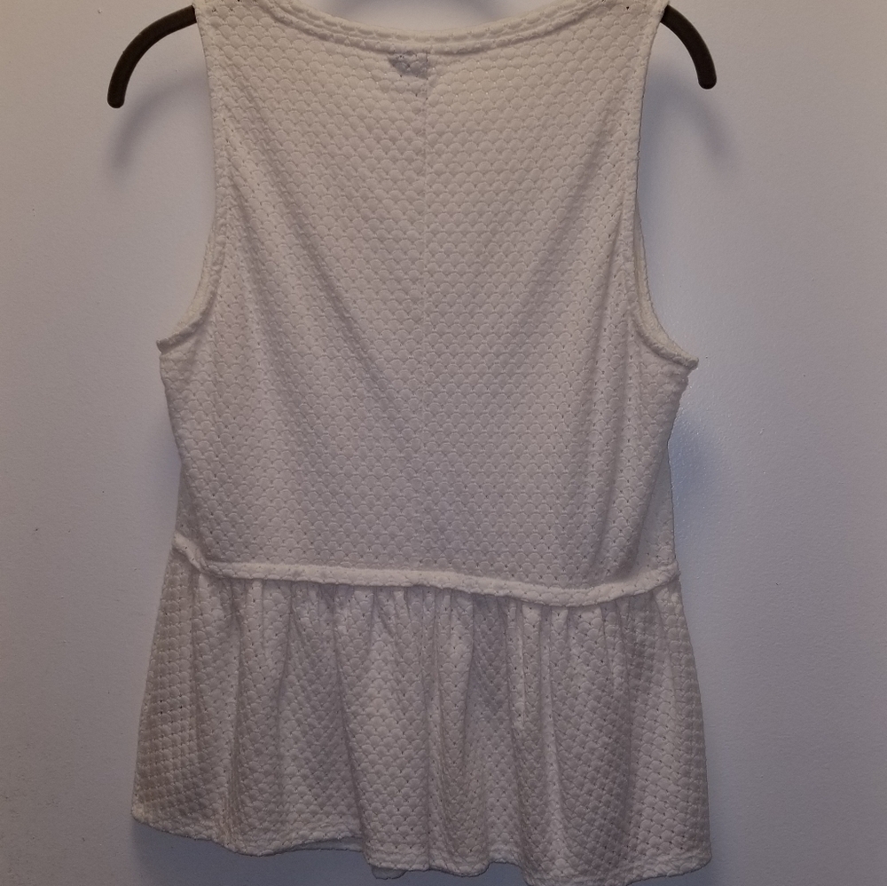 ELLE TOP - Picture 2 of 3